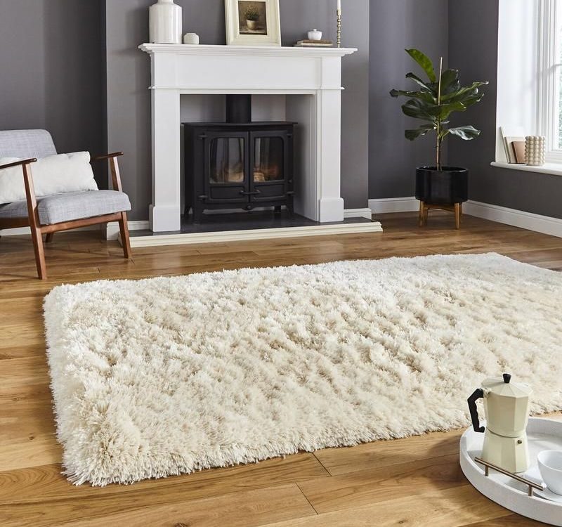 Polaro Cream Super Soft and Luxurious Rug