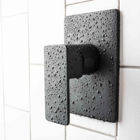 bagnodesign-beach-house-showers-devon